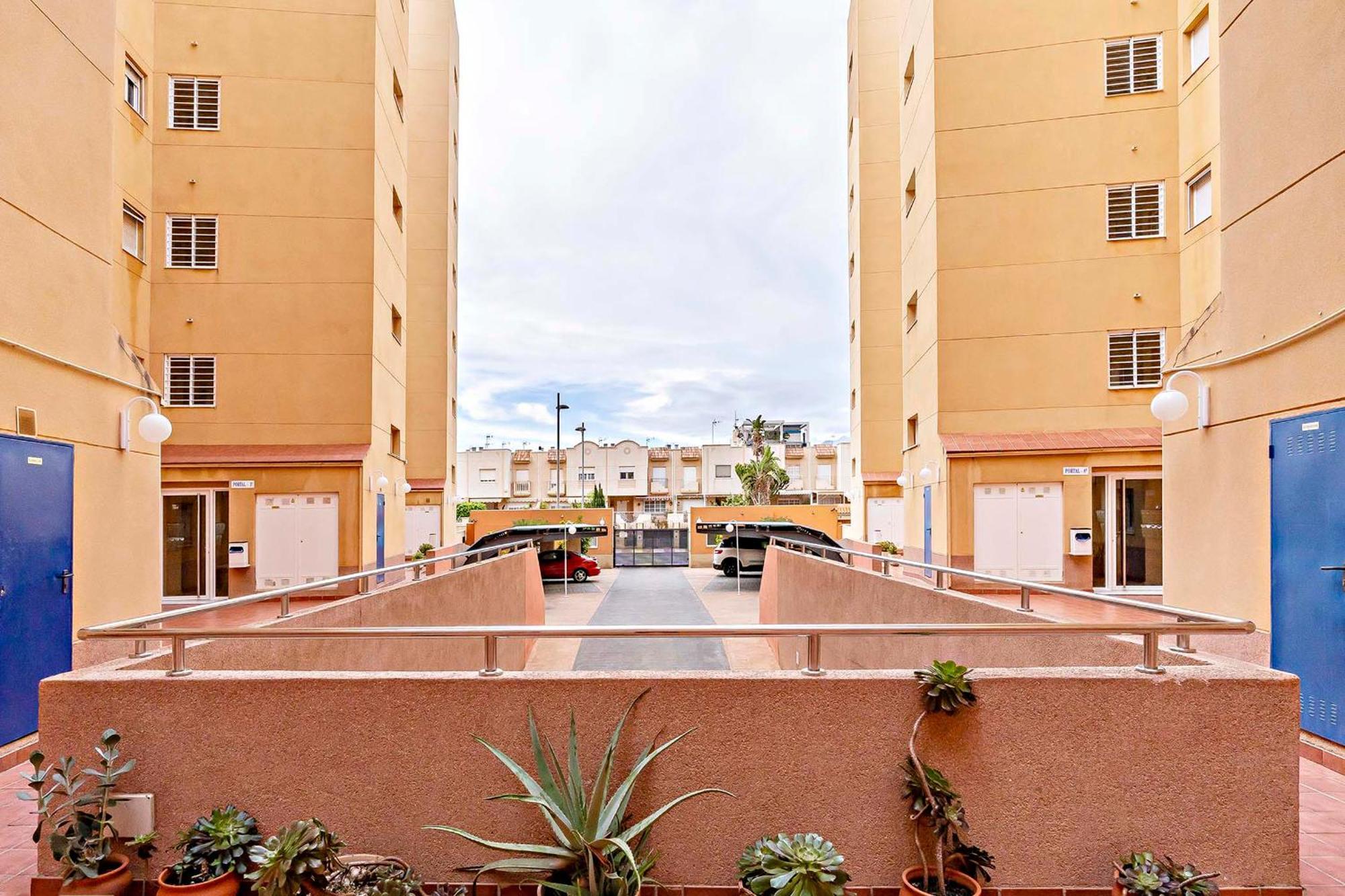 Vista Del Mar Residencial Apartment Roquetas de Mar Luaran gambar